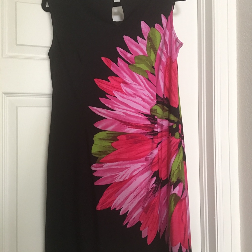 Cute shift dress - Picture 3 of 5
